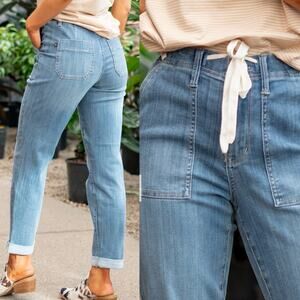 Judy Blue Clearwater High Rise Straight Leg Jogger Jeans 18W